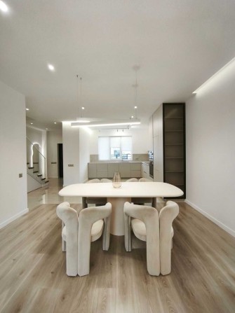 Продається котедж, вул. Малинова Код: 33580 - фото 1