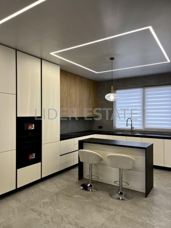 Продаж таунхауса в Таунхаус Village, Сторожниця - фото 1