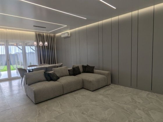 Продаж котеджу в ближній Сторожниці Сторожница