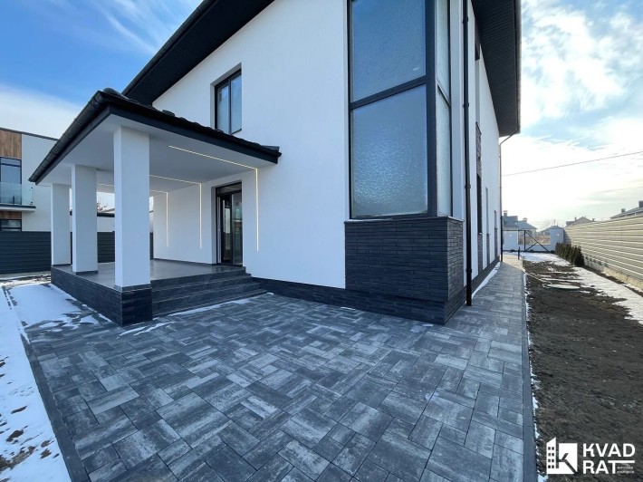 Преміум-будинок у Кріхівцях 195 м² престижна локація - фото 1