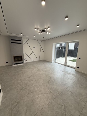 Танхаус з ремонтом Крихівці - фото 1