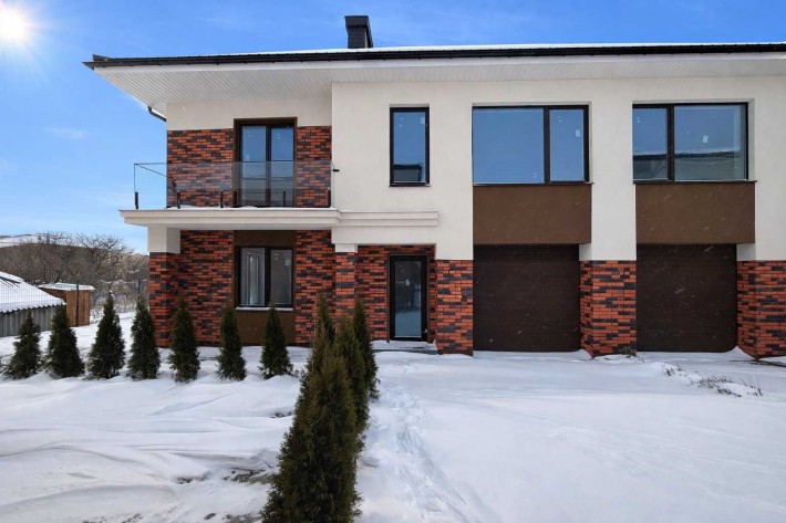 ТОП ЛОКАЦІЯ/Продається будинок (дуплекс) з великою ділянкою/ГАРАЖ - фото 1