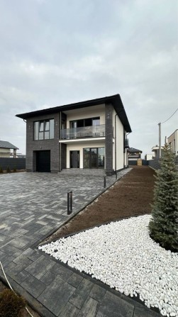 Продається сучасний двоповерховий будинок - фото 1