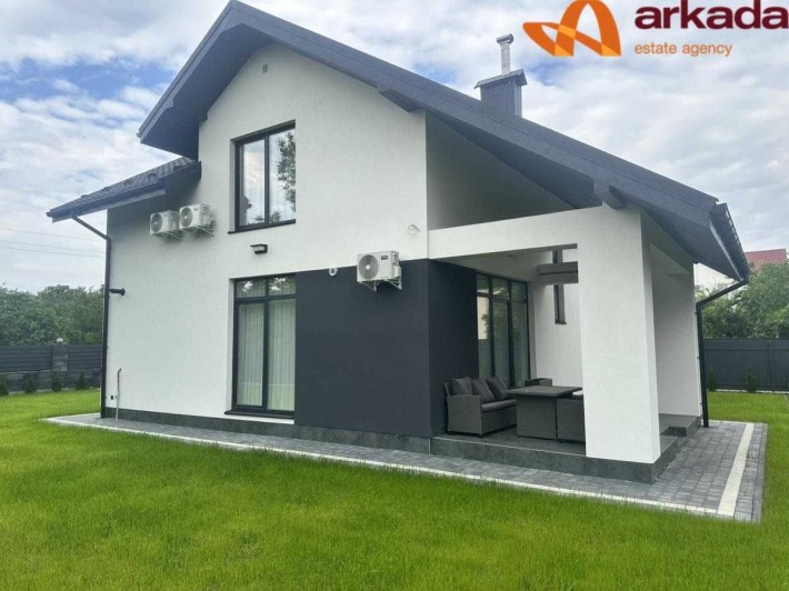 Продам готовий будинок з ремонтом в Крихівцях. До центру 7 хвилин. - фото 1