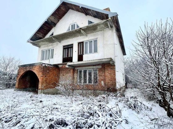 Будинок в Тисмениці біля ресторану Палац Ярослава Тисмениця