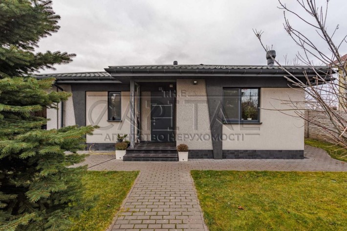 Продаж будинку із 75м², з гаражем 40м² та підвальним приміщенням - фото 1