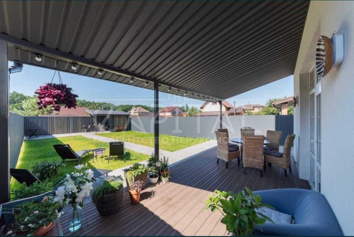 ТОПовий будинок з новим крутим дизайн ремонтом з великою ділянкою! - фото 1