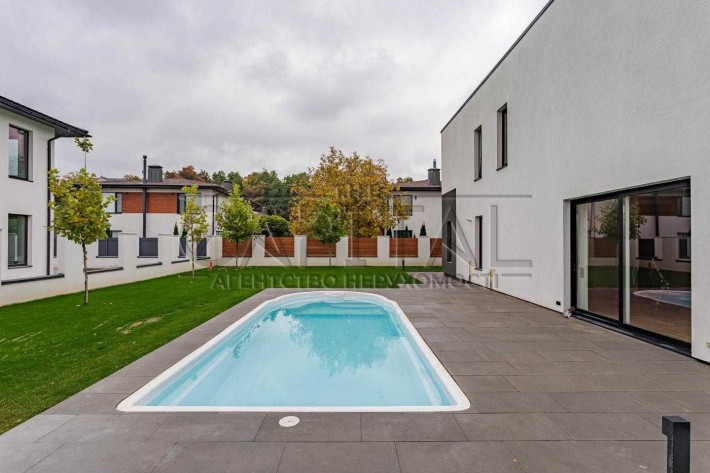 Ходосівка Затишний просторий будинок 4 спальні Новий Ремонт/Басейн Газ - фото 1