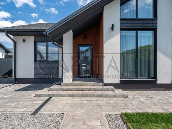 Продаж,  Будинок / Крюківщина, Гатне , закрите КМ Крюковщина