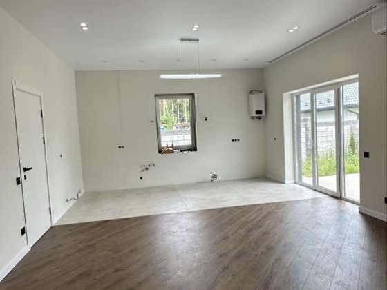 Одноповерховий будинок з новим ремонтом! Ворзель