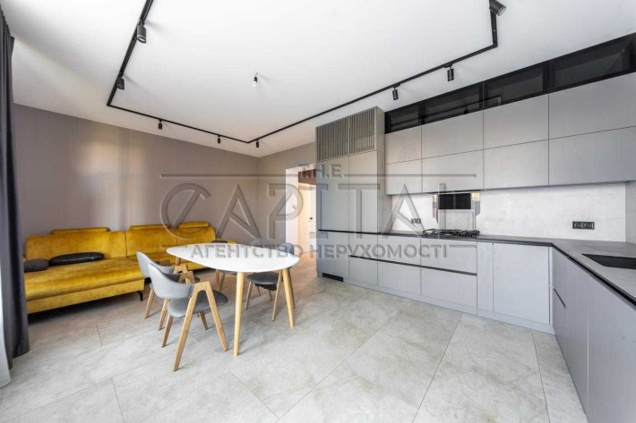 Таунхаус з сучасним ремонтом в Крюківщині/Будинок Київ/Гатне/Чабани - фото 1