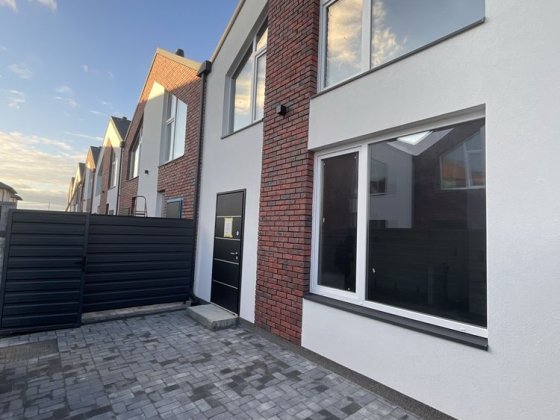 Продаж таунхаусів за вигідною ціною в Білогородці Білогородка