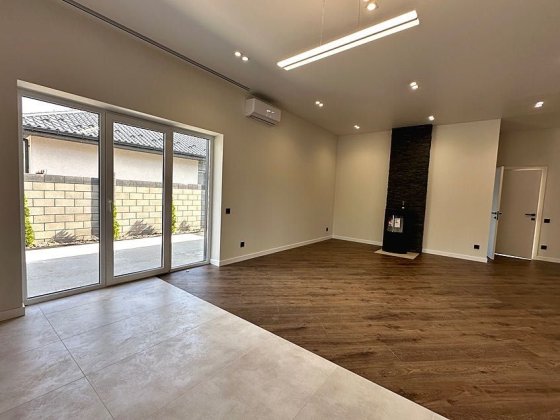 Будинок з ремонтом Ворзель , можна під єОселю і програми Ворзель