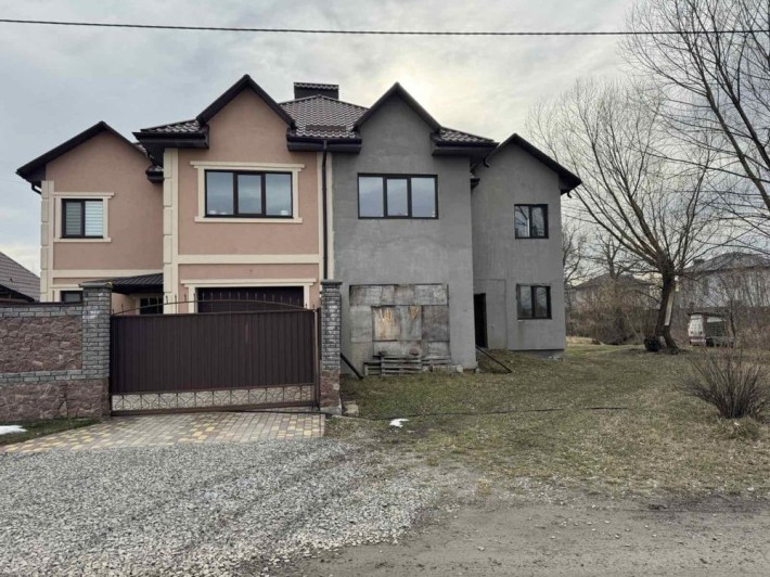 Супер пропозиція!Дуплекс з окремою територією 6 соток в Білогородці - фото 1