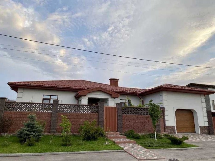 Предлагаю Вам Одноэтажный дом в с.Белогородка.Чайки - фото 1