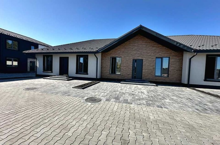 Одноповерховий триплекс у Ворзелі!Закрите Котеджне містечко.БЕЗкомісії - фото 1