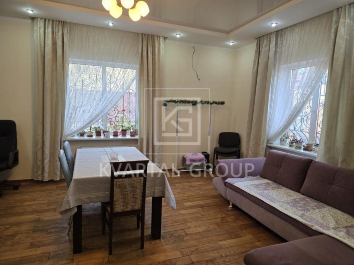 Продаж вул Квіткова, Ворзель - фото 1