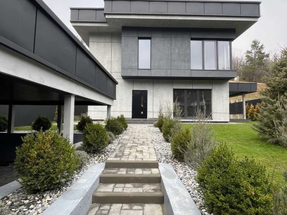 ‼️Якісний будинок з ремонтом в Лісниках‼️ автонавіс на 2 авто|  ГАЗ Лісники