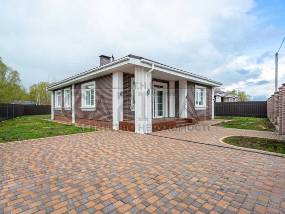 Продаж будинку, Гнідин Гнідин