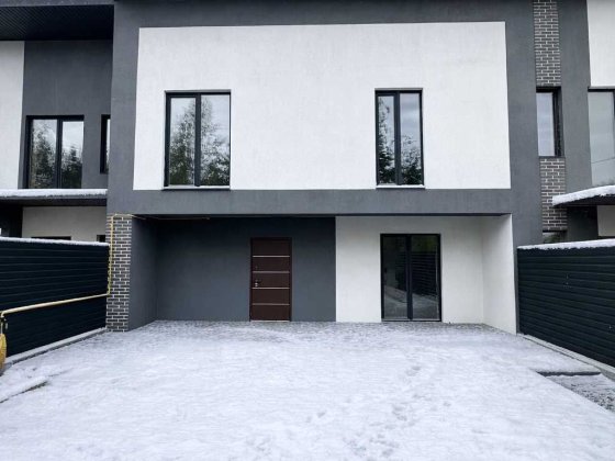 Просторий середній таунхаус | 180 м² | ділянка 4,2 сотки Ворзель