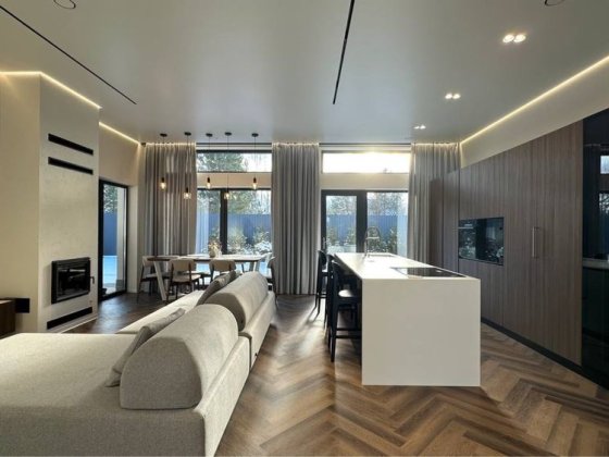 Будинок з ремонтом та ПОВНОЮ КОМПЛЕКТАЦІЄЮ Гореничі