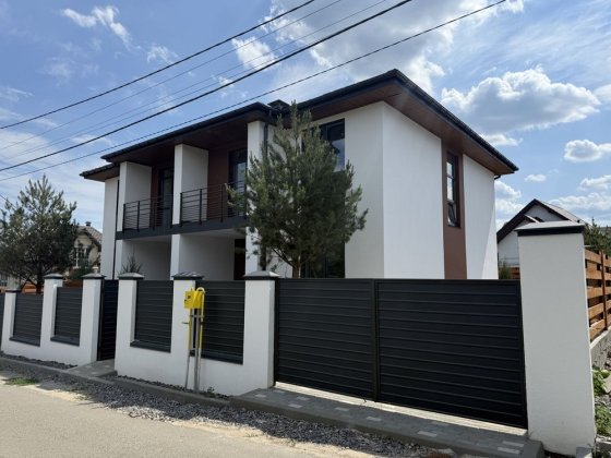 Продаж будинок дуплекс 101 м2, готовий з документами. Газ, комунікації Стоянка