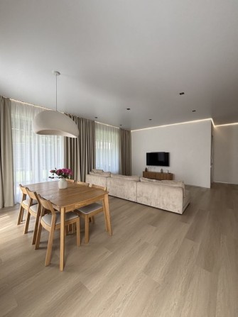 Будинок в закритому котеджному містечку - фото 1