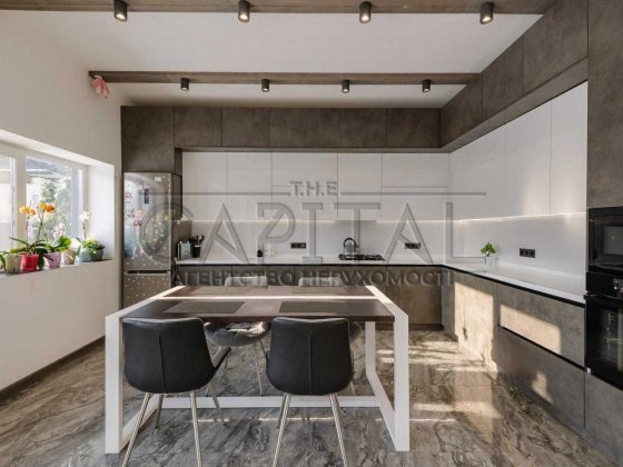 Продаж Будинок/Підгірці/Обухівський/престижное место/Київська область Підгірці