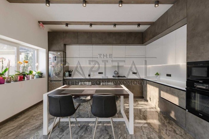 Продаж Будинок/Підгірці/Обухівський/престижное место/Київська область - фото 1