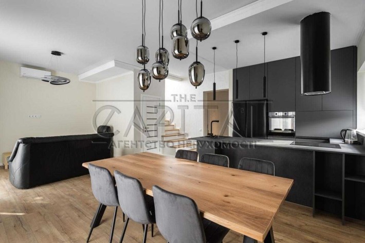 Продаж/Будинок/Віта-поштова/240 м²,5 соток.240 000 $ - фото 1