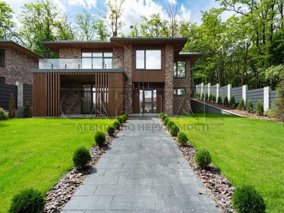 Продаж будинку БЕЗ КОМІСІЇ 230 м2 з ремонтом в с. Віта-Поштова Віта-Поштова