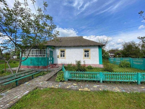 Продаж Земельної ділянки та будинку. (25 000 $) Узин