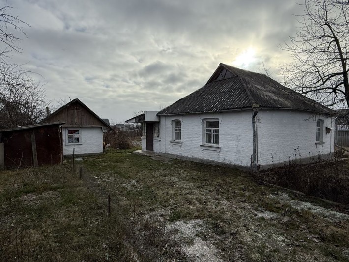 Продам будинок м.Тараща вул. Перемоги 27 - фото 1