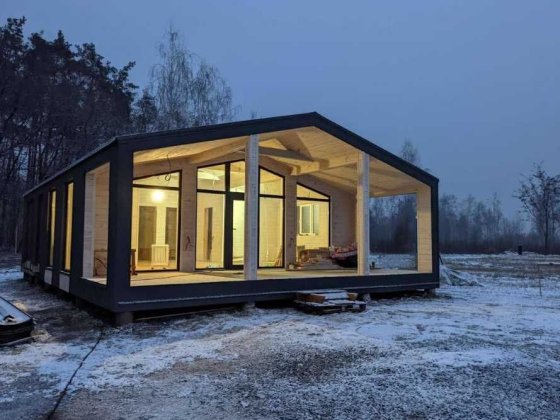 Продам будинок та 5соток ділянка Немешаево