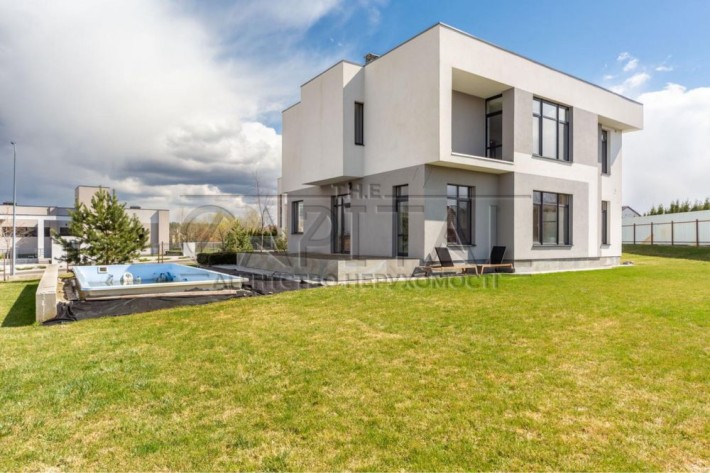 ТЕРМІНОВО! Продаж стильного будинку КМ Home Resort Березівка - фото 1