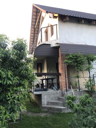 Будинок з бомбосховищем та з газом, з незакінченим ремонтом - фото 1