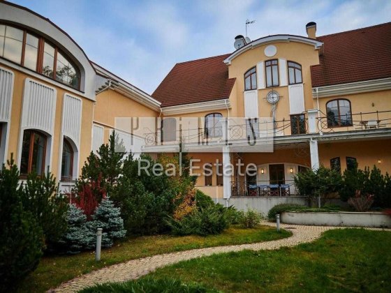 Будинок 1650м2, ідеально під бізнес, курортна зона Пуща-Водиця (Київ) Горенка