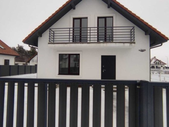 Будинок поблизу Борисполя 25 км від Києва Закрите котеджне містечко Иванков