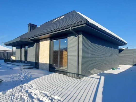 Будинок з мансардою в Іванковичах. Иванковичи