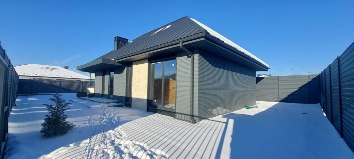 Будинок з мансардою в Іванковичах. - фото 1