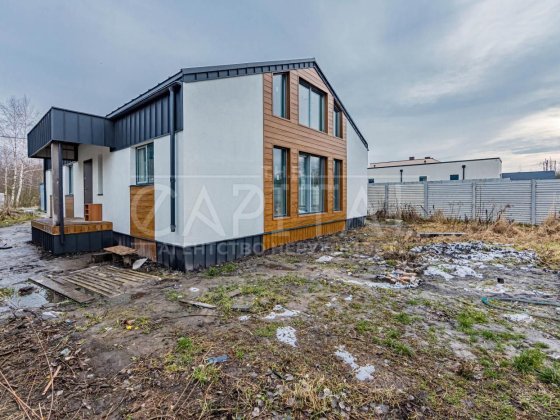 Продається одноповерховий каркасний будинок у КМ Молодіжний Іванковичі Іванковичі