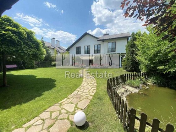 Продаж будинку з гостьовим будиночком, вул. Центральна, Іванковичі Іванковичі