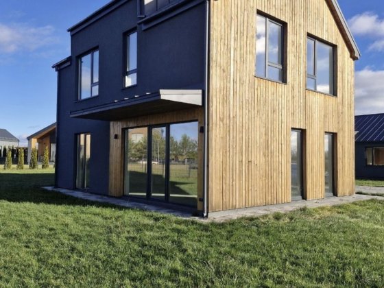 Продаж будинку в селі Красилівка Красилівка