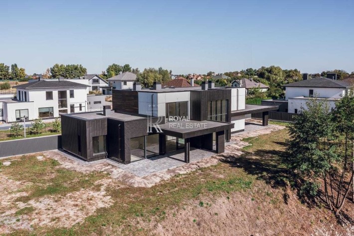 Продаж Будинок 5кім 279м2 м. Крушинка КМ Закритого Типу - фото 1