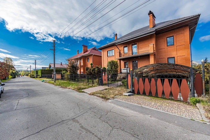 Мала Олександрівка КМ"Зелений Гай" Котедж 350м.з усіма зручностями. - фото 1