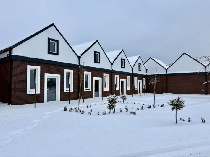 Продаж готові стильні таунхауси в Михайлівці-Рубежівці  поруч з Києвом - фото 1