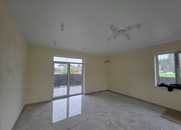 Продаж будинка з ремонтом - фото 1