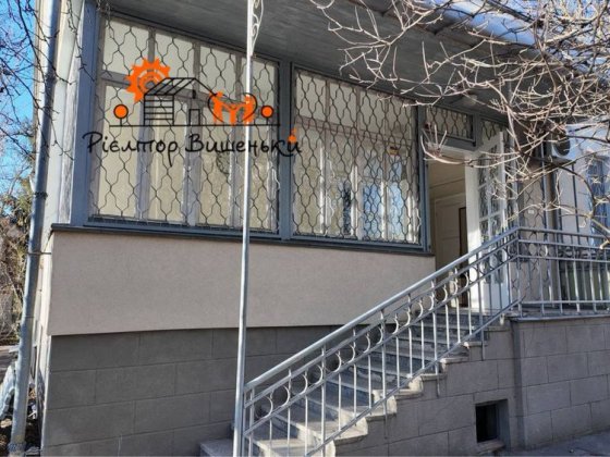 Продаж мебльованого будинку   з підвалом с. Петропавлівське Петропавловское