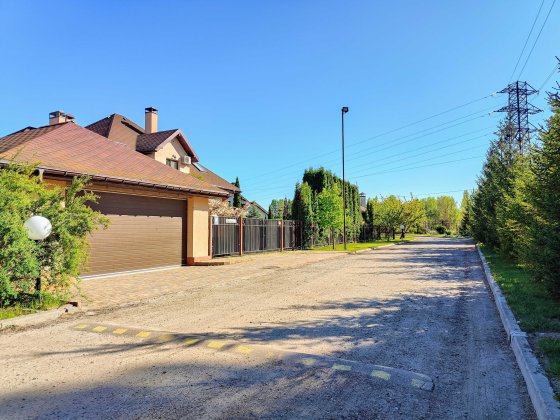 БЕЗ КОМІСІЇ Будинок в закритому містечку 430 дол за м2, 70% готовності Петрушки