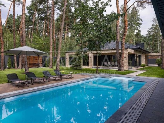 Продаж 3к Будинку 185м2 вул. Плютовська, Плюти Плюти